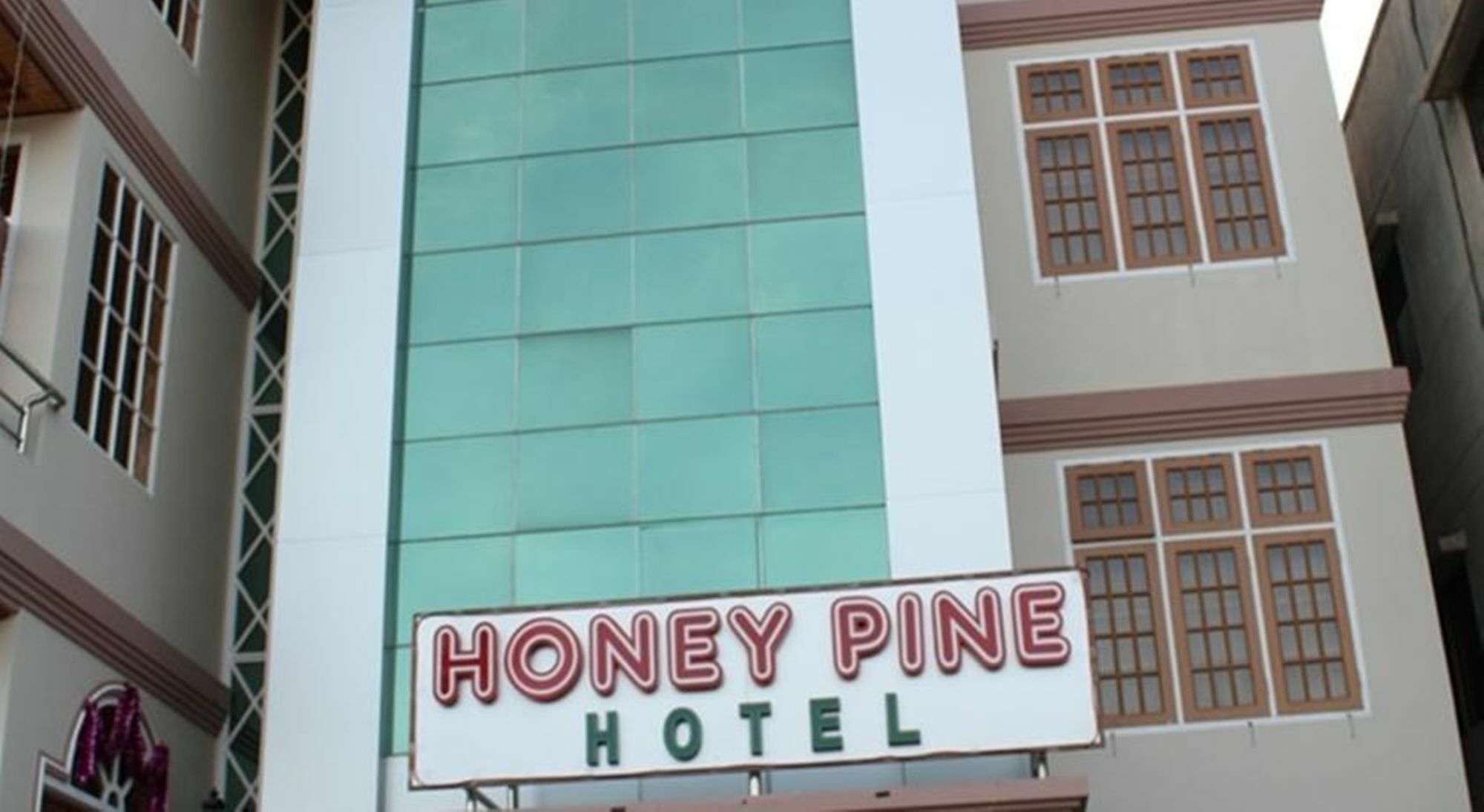Honey Pine Hotel Кало Экстерьер фото